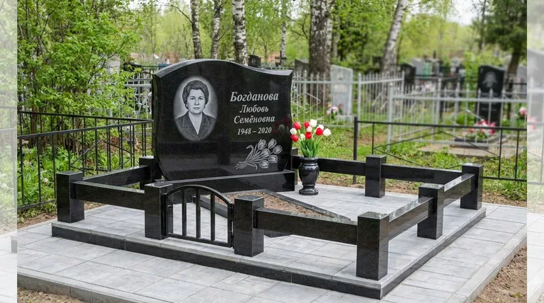 Памятник с гравировкой тюльпанов — выполненная работа «Богданова» в Новом Уренгое