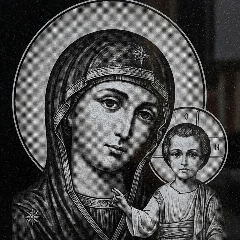 Эскиз иконы: Казанская (полутон) — детальный образ Богородицы, гравировка на памятник в Новом Уренгое
