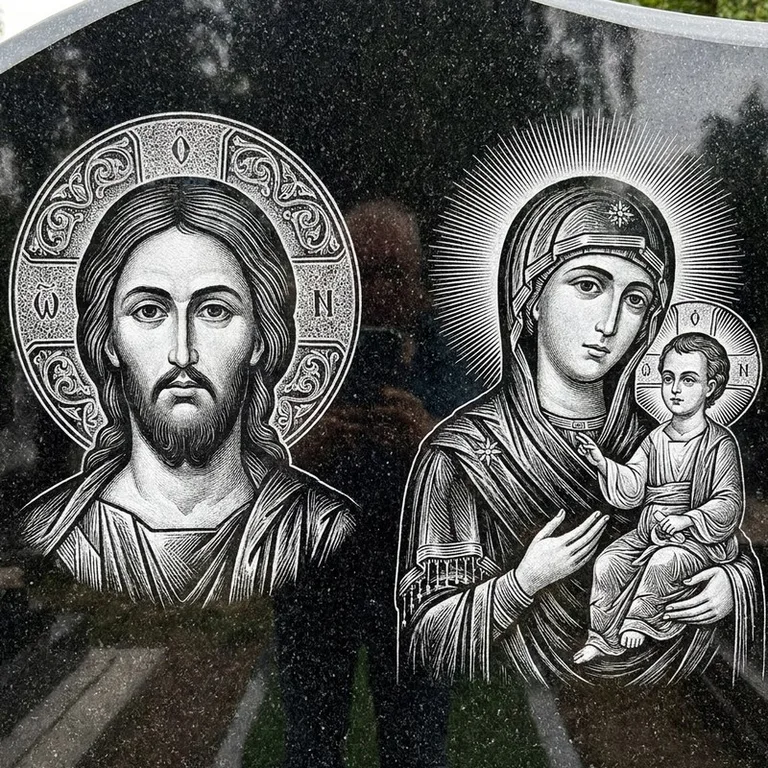 Эскиз иконы: Спаситель и Богородица — парные образы симметрично, гравировка на памятник в Новом Уренгое